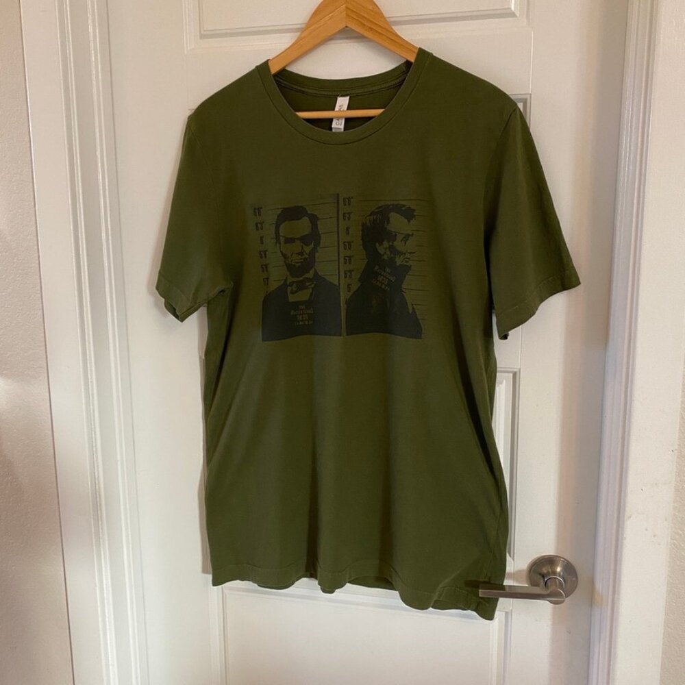 Men's Raconteur short-sleeved T-shirt in size L